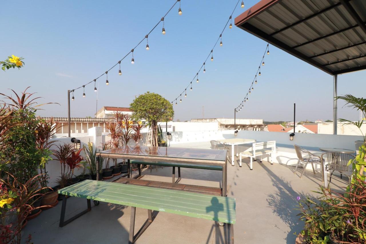 Oyo 552 Hab40 Hostel Чиангмай Экстерьер фото
